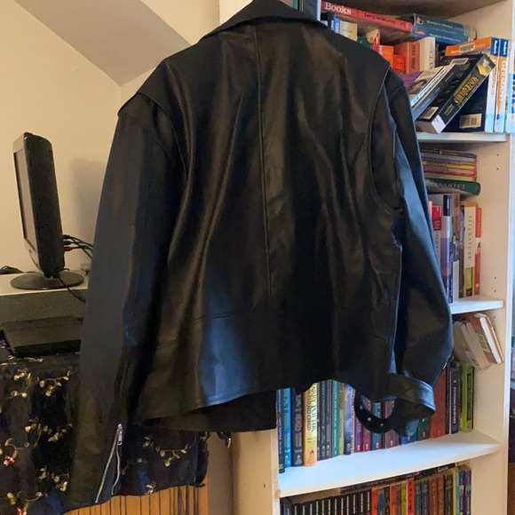 Rebel Market Genuine Leather Jacket - Picture 2 of 4